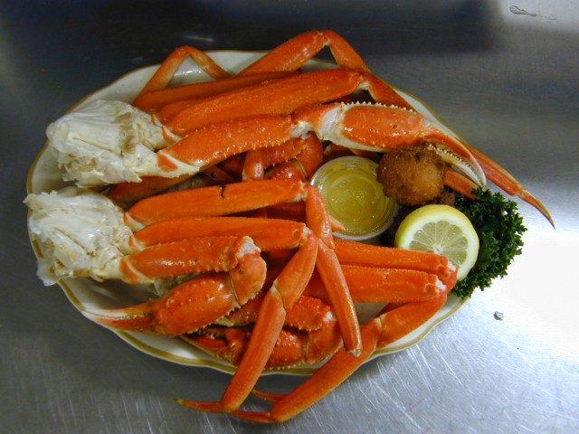 Alaskan Snow Crab. Salad Bar and your choice of Potato included of Captain Joe's Seafood, Brunswick, Georgia