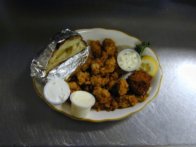 Small Appetites: Fried Oysters with Baked Potato. Salad Bar included of Captain Joe's Seafood, Brunswick, Georgia
